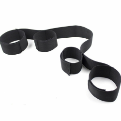 Accessoires SANGLE ATTACHES BDSM D IMMOBILISATION POIGNETS ET CHEVILLES DE "FETISHTENTATION"