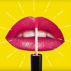 copy of GLOSS LUMINEUX EFFET CHAUD FROID A LA FRAISE PETILLANTE  DE " VOULEZ VOUS"